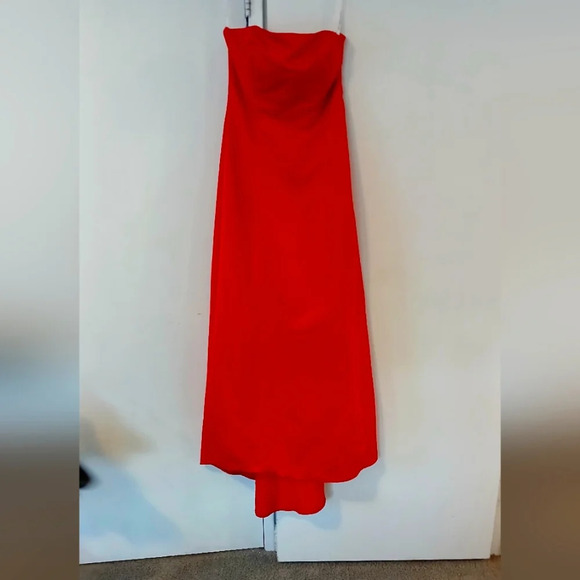Morgan & Co Red Satin Strapless Long Gown Prom  Size 9/10 - Picture 2 of 11